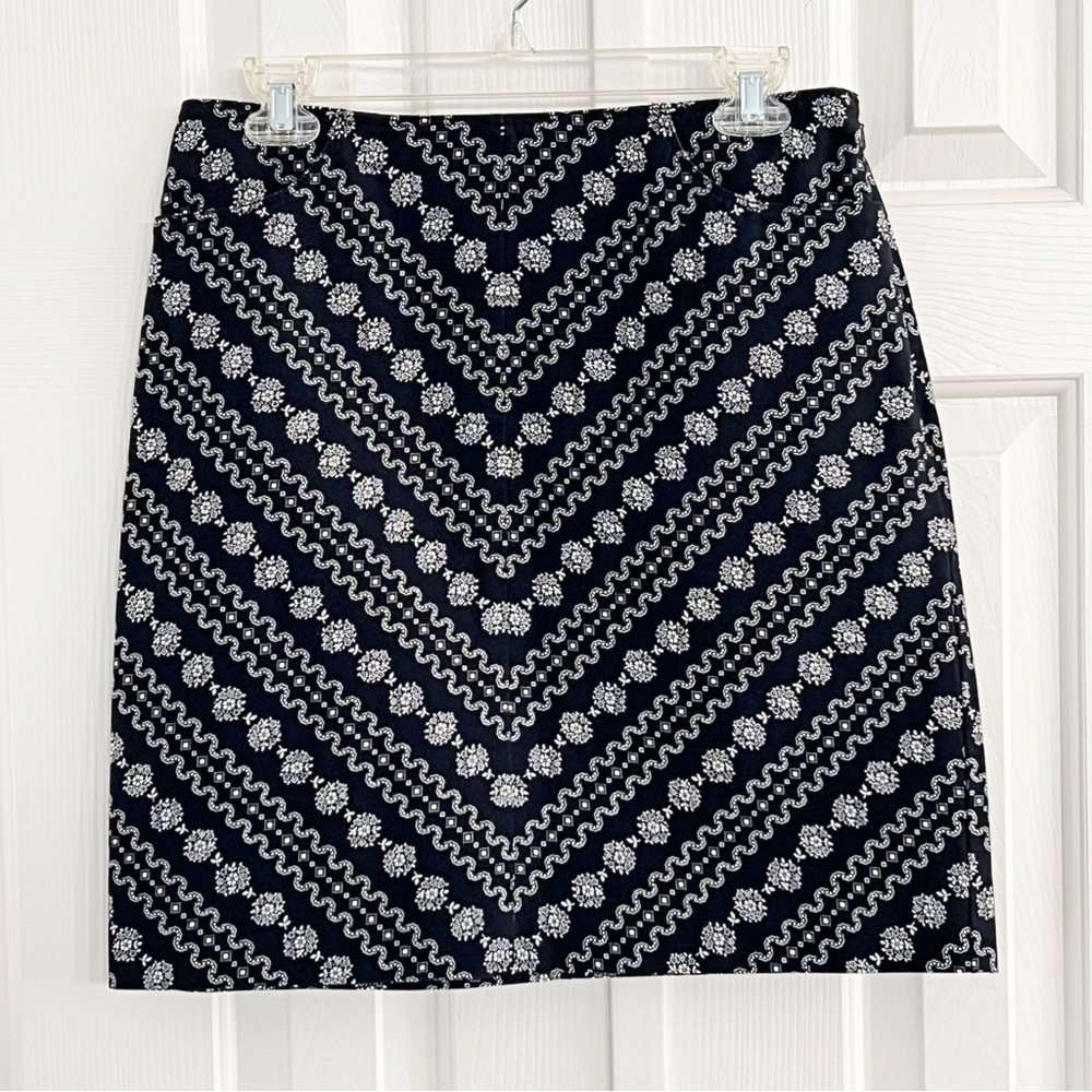 LOFT Vintage 100% Cotton Mini Skirt Black and White Geometric Floral Print 8 Y2K